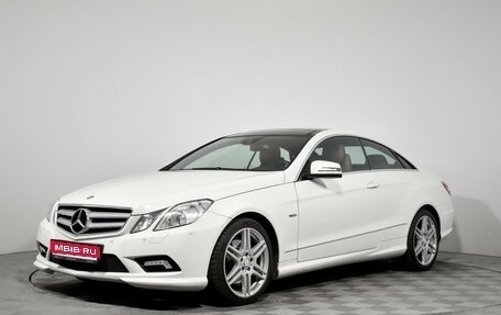Mercedes-Benz E-Класс, 2010 год, 1 490 000 рублей, 1 фотография