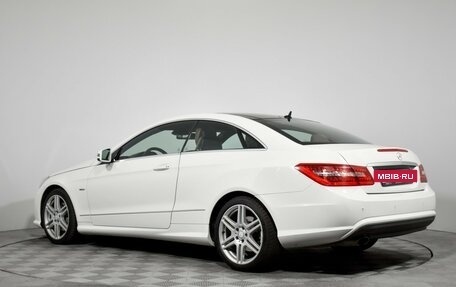 Mercedes-Benz E-Класс, 2010 год, 1 490 000 рублей, 7 фотография