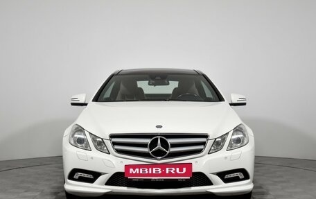 Mercedes-Benz E-Класс, 2010 год, 1 490 000 рублей, 2 фотография