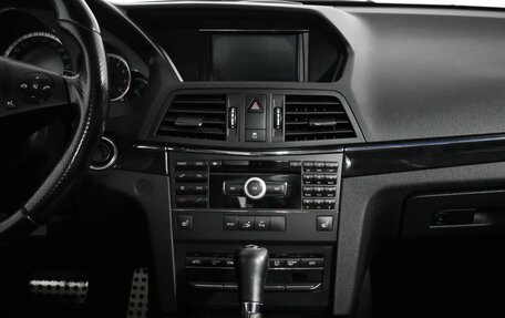 Mercedes-Benz E-Класс, 2010 год, 1 490 000 рублей, 14 фотография