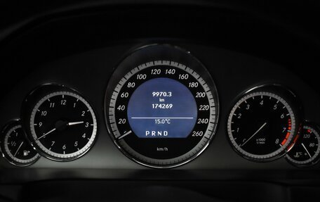 Mercedes-Benz E-Класс, 2010 год, 1 490 000 рублей, 20 фотография