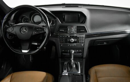 Mercedes-Benz E-Класс, 2010 год, 1 490 000 рублей, 15 фотография