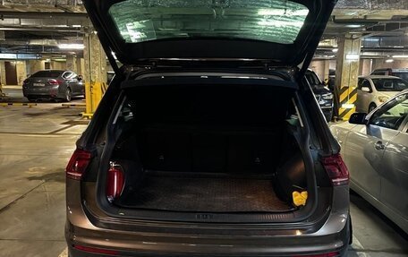 Volkswagen Tiguan II, 2019 год, 3 300 000 рублей, 5 фотография