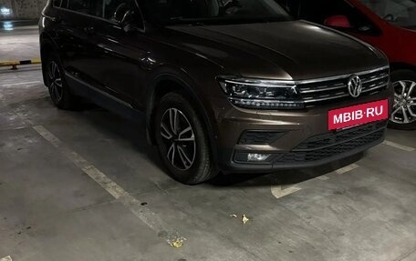 Volkswagen Tiguan II, 2019 год, 3 300 000 рублей, 9 фотография