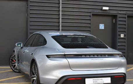 Porsche Taycan I, 2021 год, 8 390 000 рублей, 3 фотография