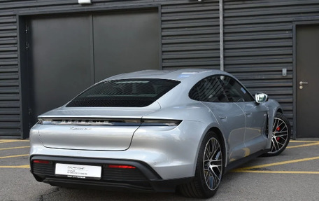 Porsche Taycan I, 2021 год, 8 390 000 рублей, 4 фотография