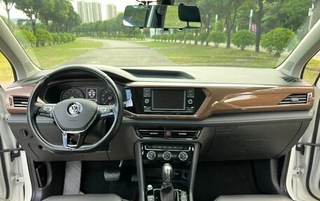 Volkswagen Tharu, 2021 год, 1 750 000 рублей, 12 фотография