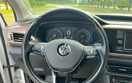 Volkswagen Tharu, 2021 год, 1 750 000 рублей, 13 фотография