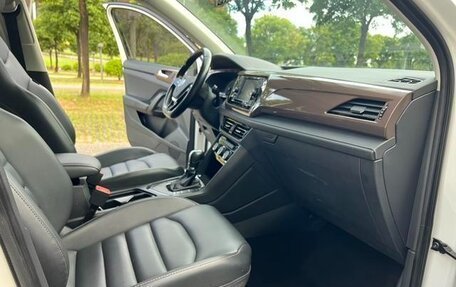 Volkswagen Tharu, 2021 год, 1 750 000 рублей, 21 фотография