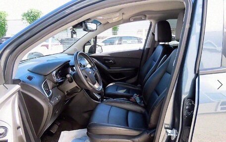 Chevrolet Trax, 2021 год, 1 200 000 рублей, 8 фотография