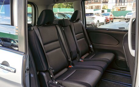 Nissan Serena IV, 2016 год, 1 790 000 рублей, 10 фотография