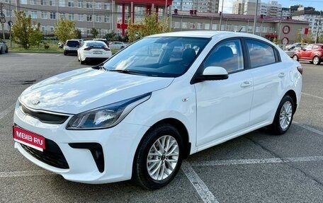 KIA Rio IV, 2018 год, 1 120 000 рублей, 1 фотография