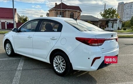 KIA Rio IV, 2018 год, 1 120 000 рублей, 10 фотография