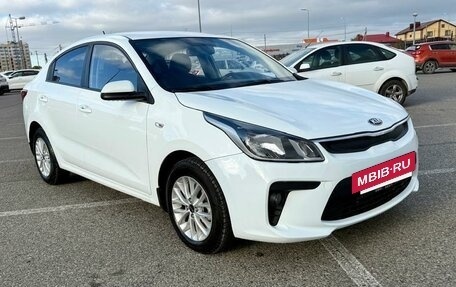 KIA Rio IV, 2018 год, 1 120 000 рублей, 6 фотография