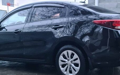 KIA Rio IV, 2019 год, 1 300 000 рублей, 2 фотография