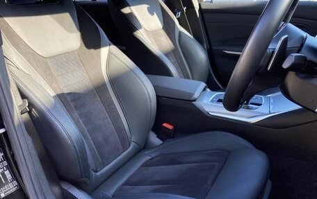 BMW 3 серия, 2022 год, 24 фотография