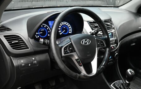 Hyundai Solaris II рестайлинг, 2014 год, 920 000 рублей, 12 фотография
