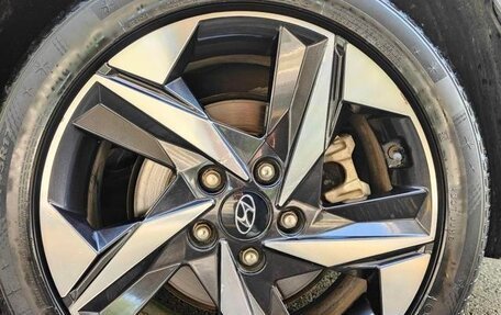 Hyundai Elantra, 2021 год, 1 280 000 рублей, 14 фотография