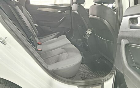 Hyundai Sonata VII, 2018 год, 2 130 000 рублей, 18 фотография