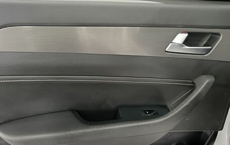 Hyundai Sonata VII, 2018 год, 2 130 000 рублей, 21 фотография