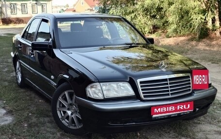 Mercedes-Benz C-Класс, 1998 год, 685 000 рублей, 1 фотография