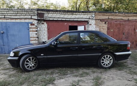 Mercedes-Benz C-Класс, 1998 год, 685 000 рублей, 6 фотография