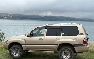 Toyota Land Cruiser 100 рестайлинг 2, 2002 год, 2 400 000 рублей, 1 фотография
