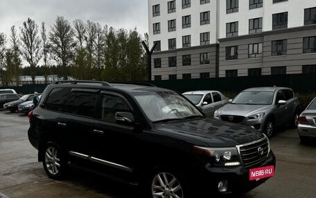 Toyota Land Cruiser 200, 2013 год, 2 890 000 рублей, 5 фотография
