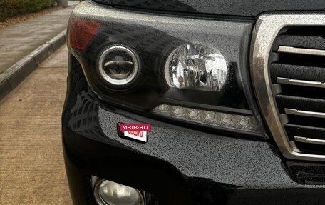 Toyota Land Cruiser 200, 2013 год, 2 890 000 рублей, 7 фотография