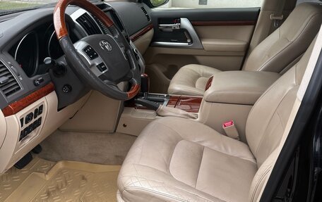 Toyota Land Cruiser 200, 2013 год, 2 890 000 рублей, 18 фотография