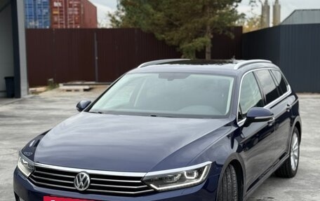 Volkswagen Passat B8 рестайлинг, 2018 год, 2 050 000 рублей, 19 фотография