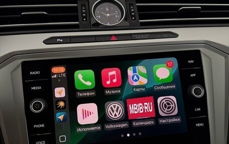 Volkswagen Passat B8 рестайлинг, 2018 год, 2 050 000 рублей, 32 фотография