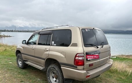 Toyota Land Cruiser 100 рестайлинг 2, 2002 год, 2 400 000 рублей, 4 фотография
