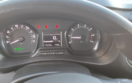 Opel Vivaro, 2021 год, 2 890 000 рублей, 9 фотография