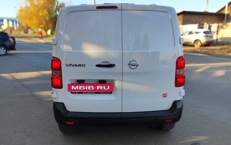 Opel Vivaro, 2021 год, 2 890 000 рублей, 4 фотография