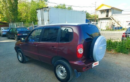 Chevrolet Niva I рестайлинг, 2004 год, 330 000 рублей, 4 фотография