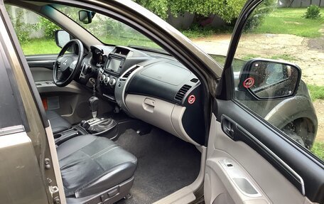 Mitsubishi Pajero Sport II рестайлинг, 2015 год, 1 650 000 рублей, 6 фотография