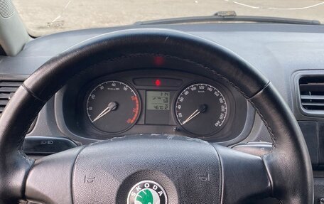 Skoda Roomster, 2007 год, 280 000 рублей, 14 фотография