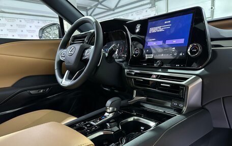 Lexus RX IV рестайлинг, 2025 год, 7 490 000 рублей, 27 фотография