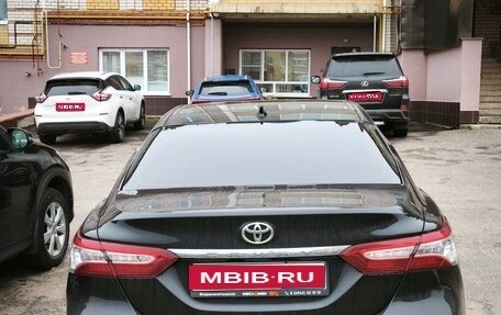 Toyota Camry, 2022 год, 2 450 000 рублей, 1 фотография