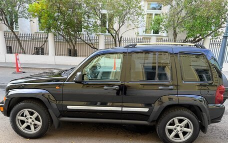 Jeep Cherokee, 2006 год, 1 300 000 рублей, 5 фотография