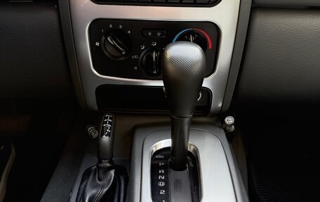 Jeep Cherokee, 2006 год, 1 300 000 рублей, 18 фотография