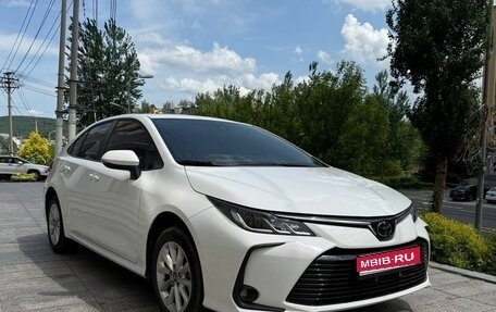 Toyota Corolla, 2022 год, 1 580 000 рублей, 1 фотография