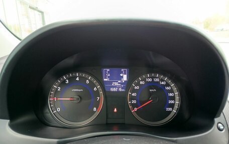 Hyundai Solaris II рестайлинг, 2016 год, 823 000 рублей, 16 фотография