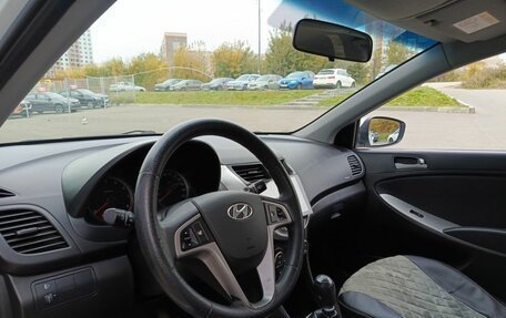 Hyundai Solaris II рестайлинг, 2016 год, 823 000 рублей, 20 фотография