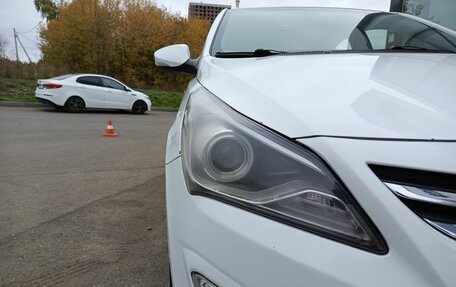 Hyundai Solaris II рестайлинг, 2016 год, 823 000 рублей, 21 фотография