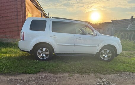 Honda Pilot III рестайлинг, 2013 год, 2 500 000 рублей, 4 фотография