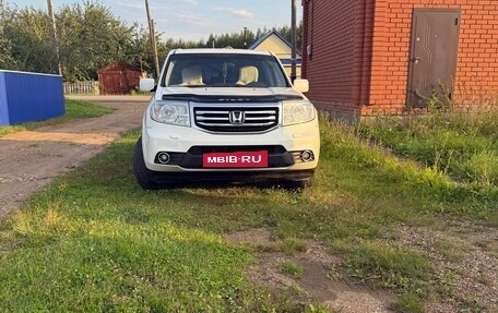 Honda Pilot III рестайлинг, 2013 год, 2 500 000 рублей, 11 фотография