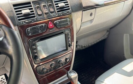 Mercedes-Benz G-Класс W463 рестайлинг _ii, 2002 год, 1 750 000 рублей, 9 фотография