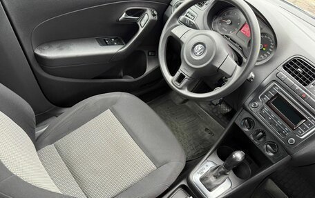 Volkswagen Polo VI (EU Market), 2013 год, 865 000 рублей, 13 фотография